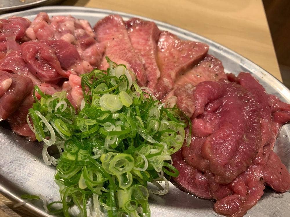 ホルモン酒場 あかやしろ燈