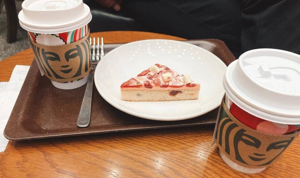 スターバックス コーヒー KDDI大手町ビル店