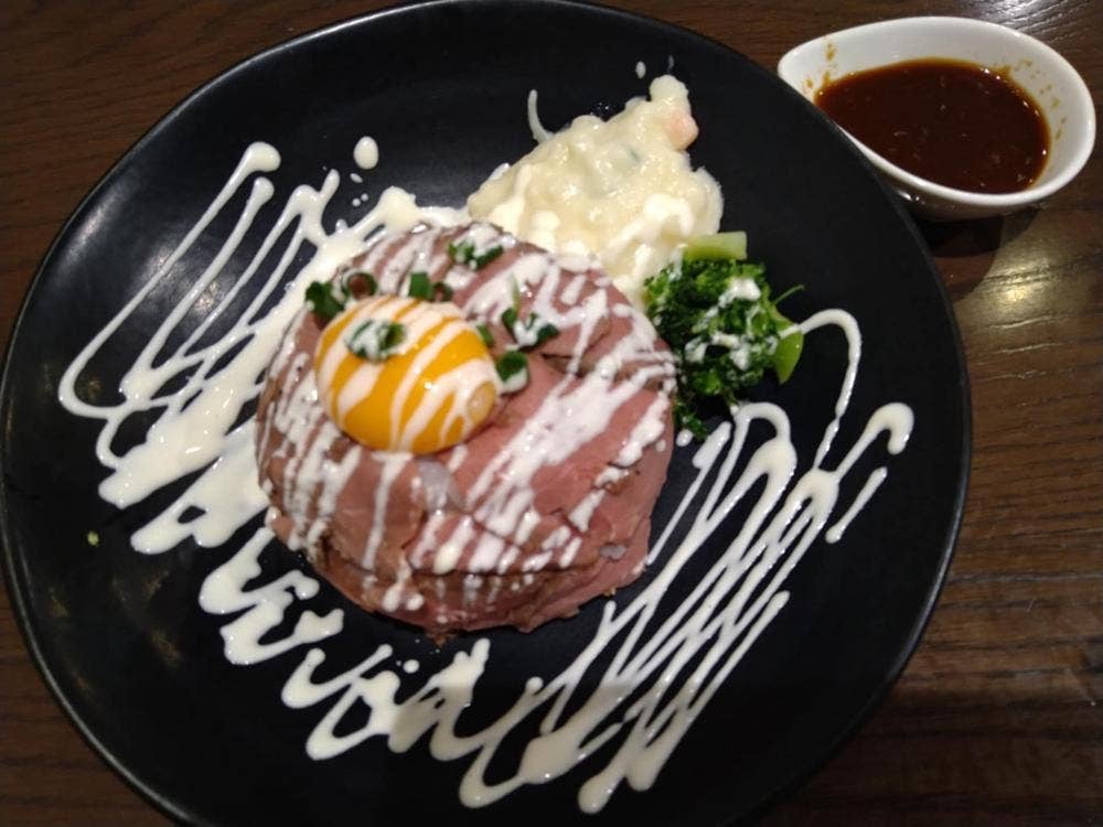 ローストビーフ丼 高崎遊楽亭