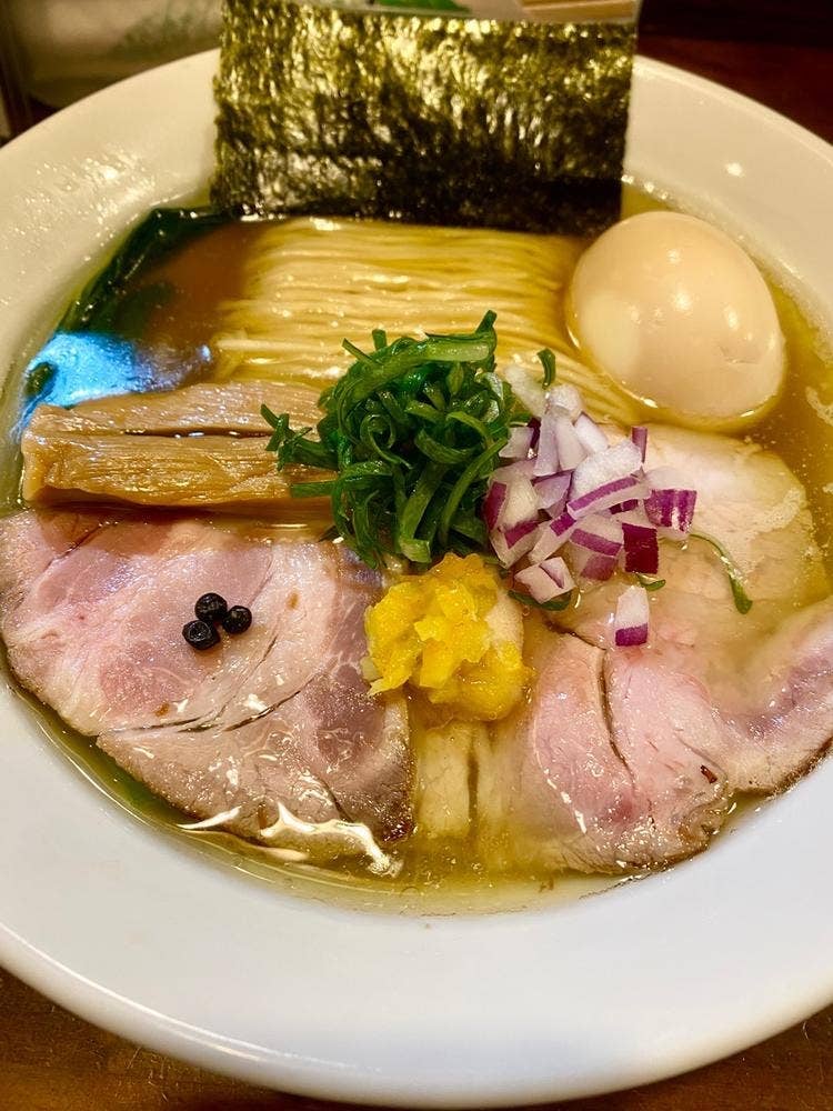だれやめや