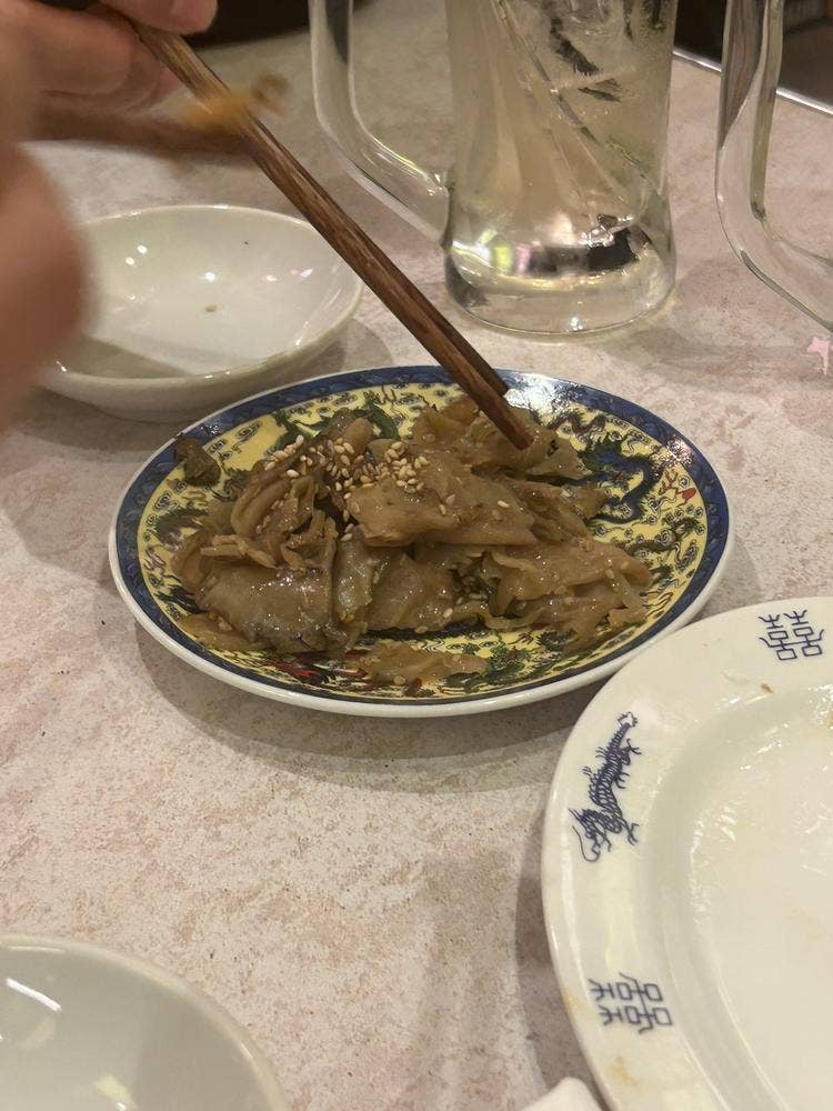 餃子が主役
