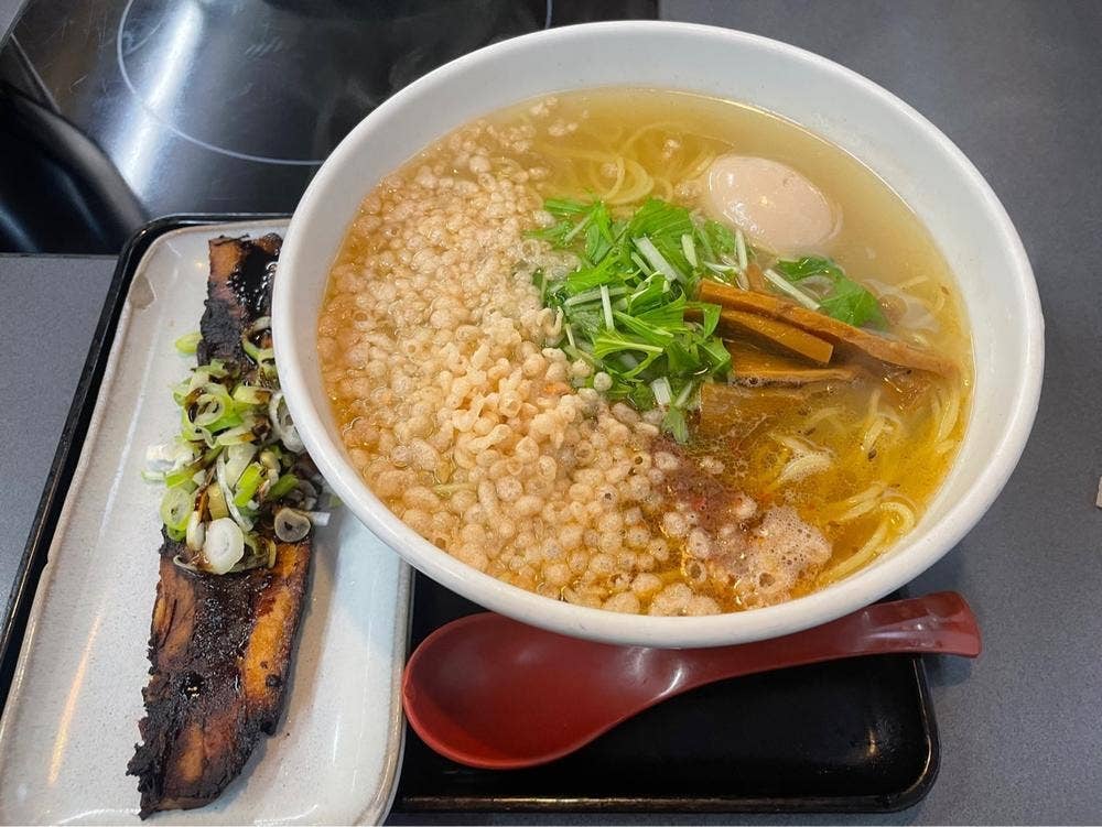 三ちゃんラーメン 三条本店