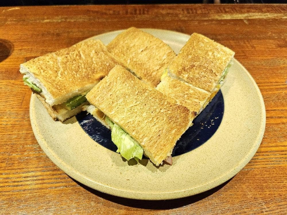 舶来居酒屋 愚羅馬邸