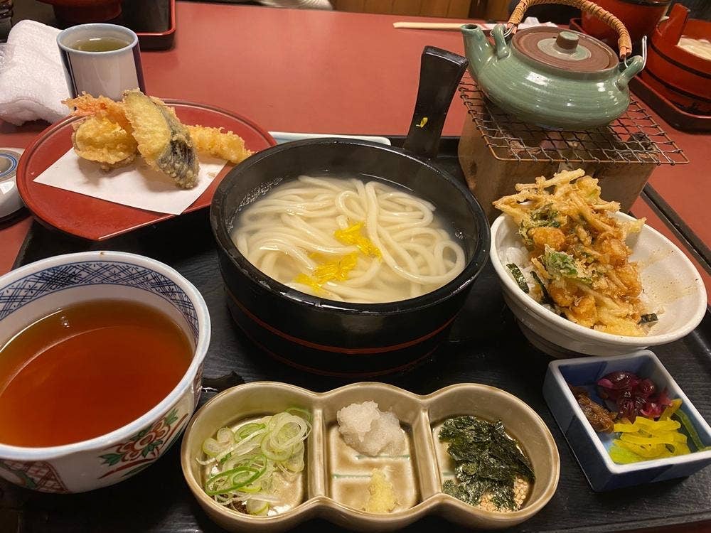 歌行燈 桑名駅前店