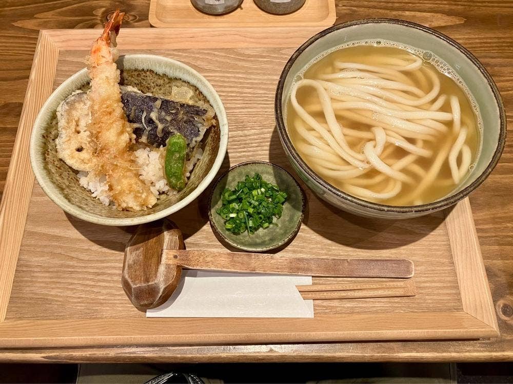 萬圓屋