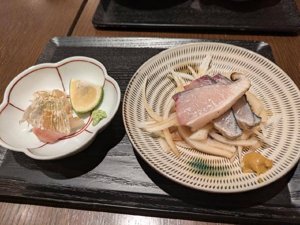 萄八