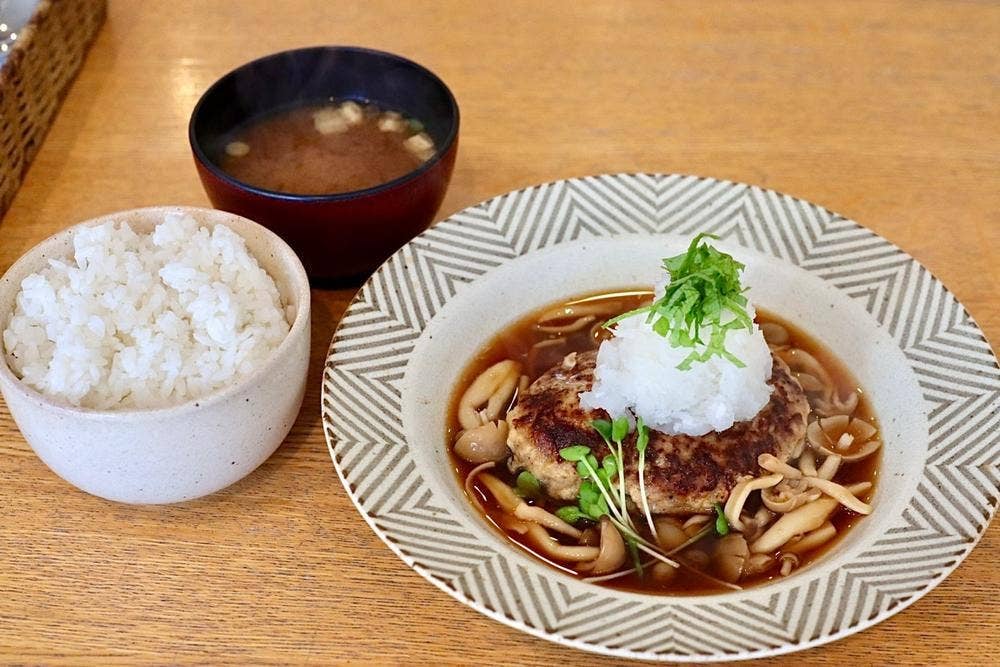 ふんわり茶房