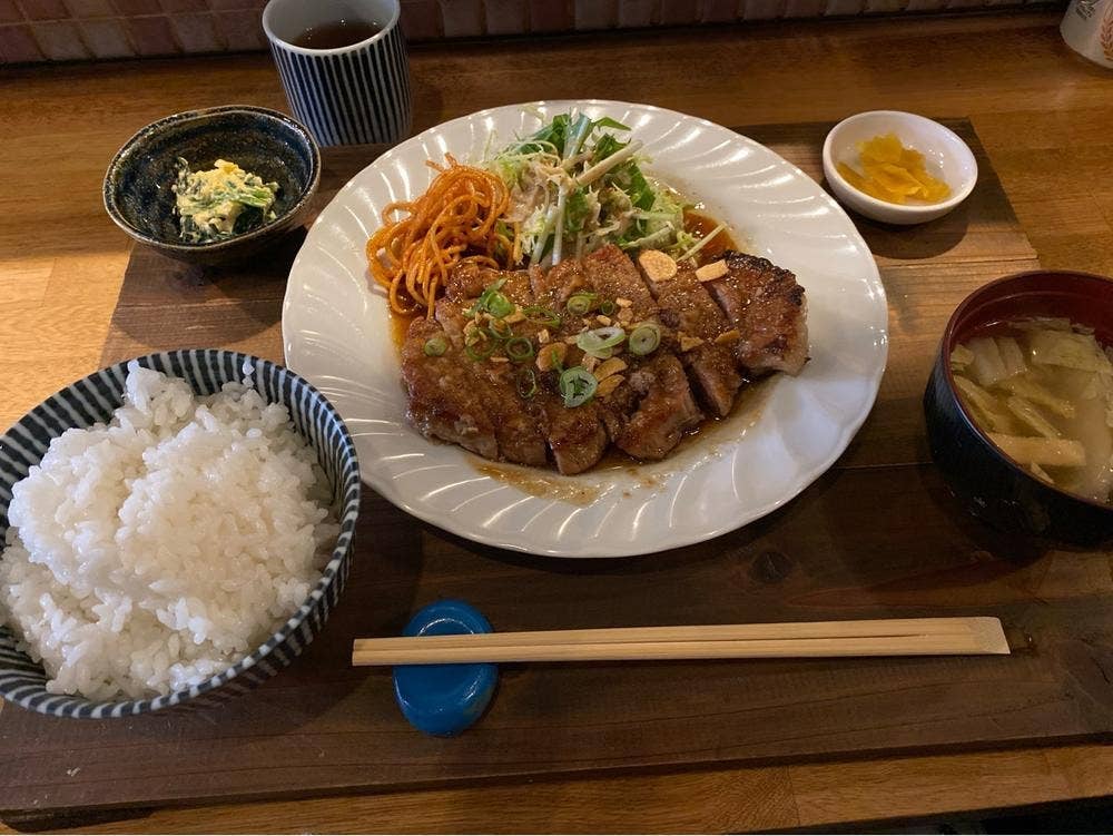 Leis kitchen