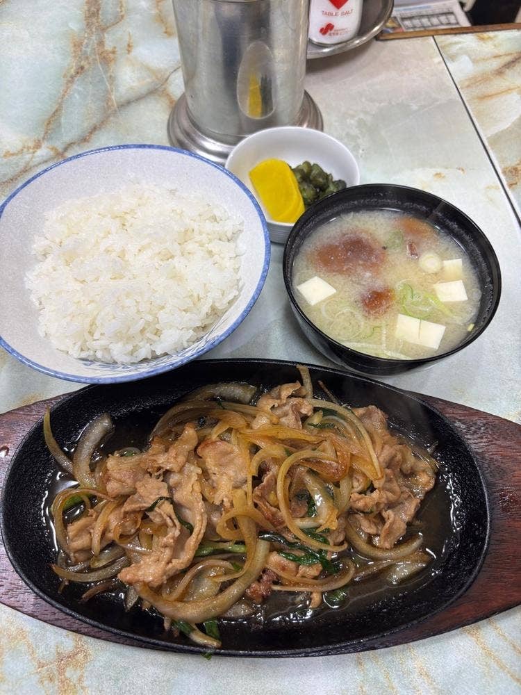 食堂 まるやま