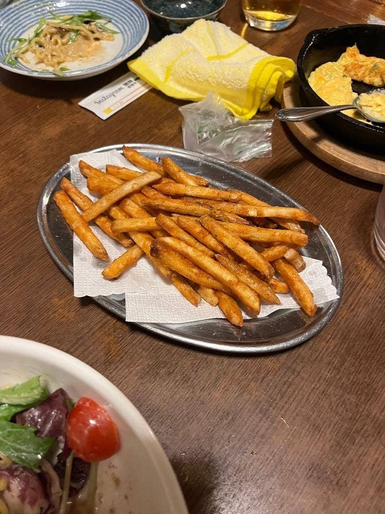 港町トマコマイ飲食街 ゴーゴー食堂