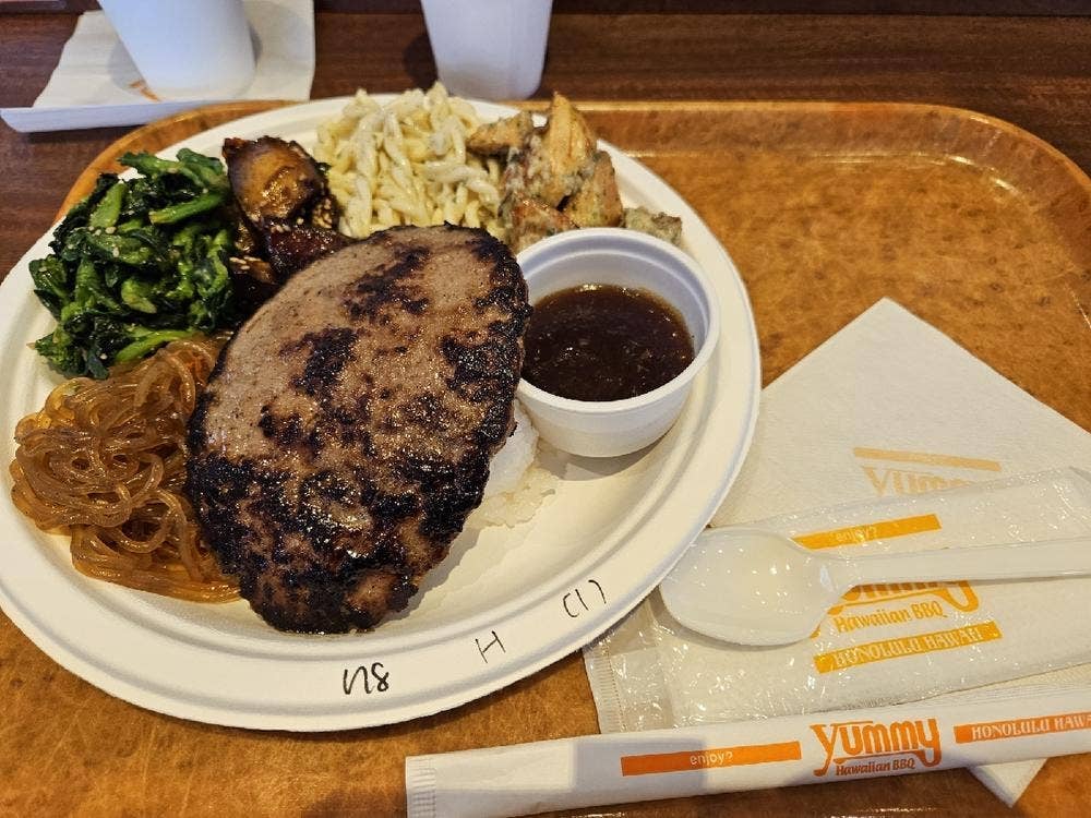 ヤミー・ハワイアン バーベキュー 栄本店