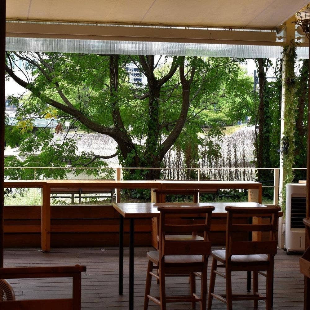 FLEX Cafe Chatty