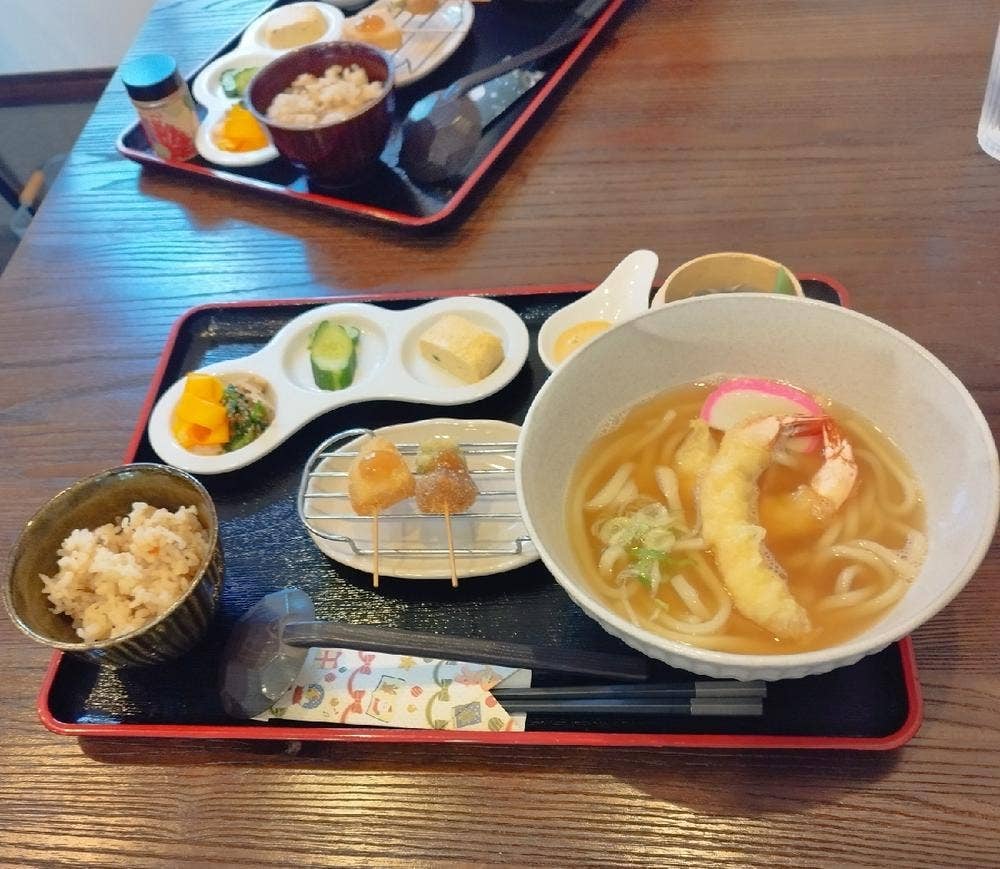 食堂かふぇ ぽ～庵