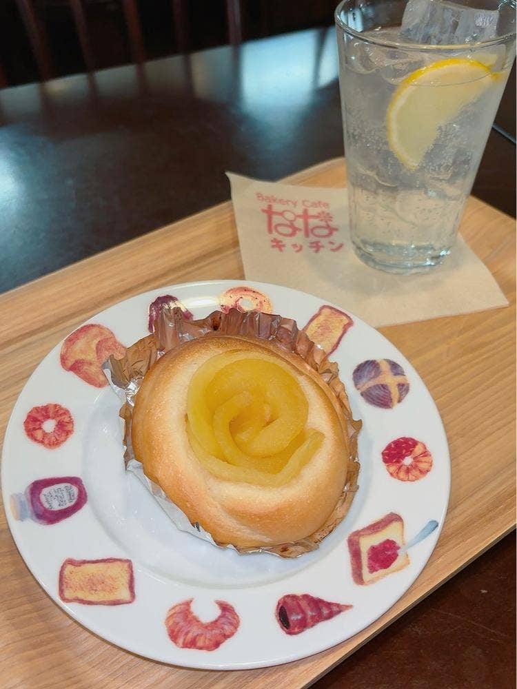 ななキッチン