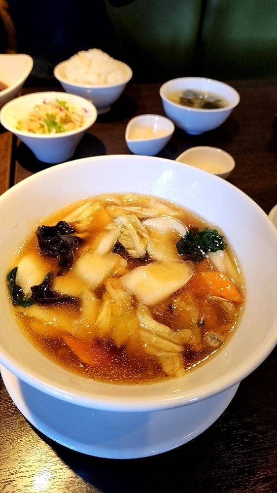 四川料理 シンフー