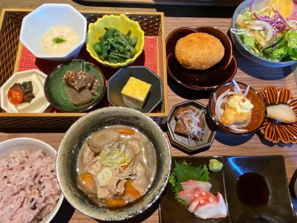 WASYOKU DINING 吉ト成