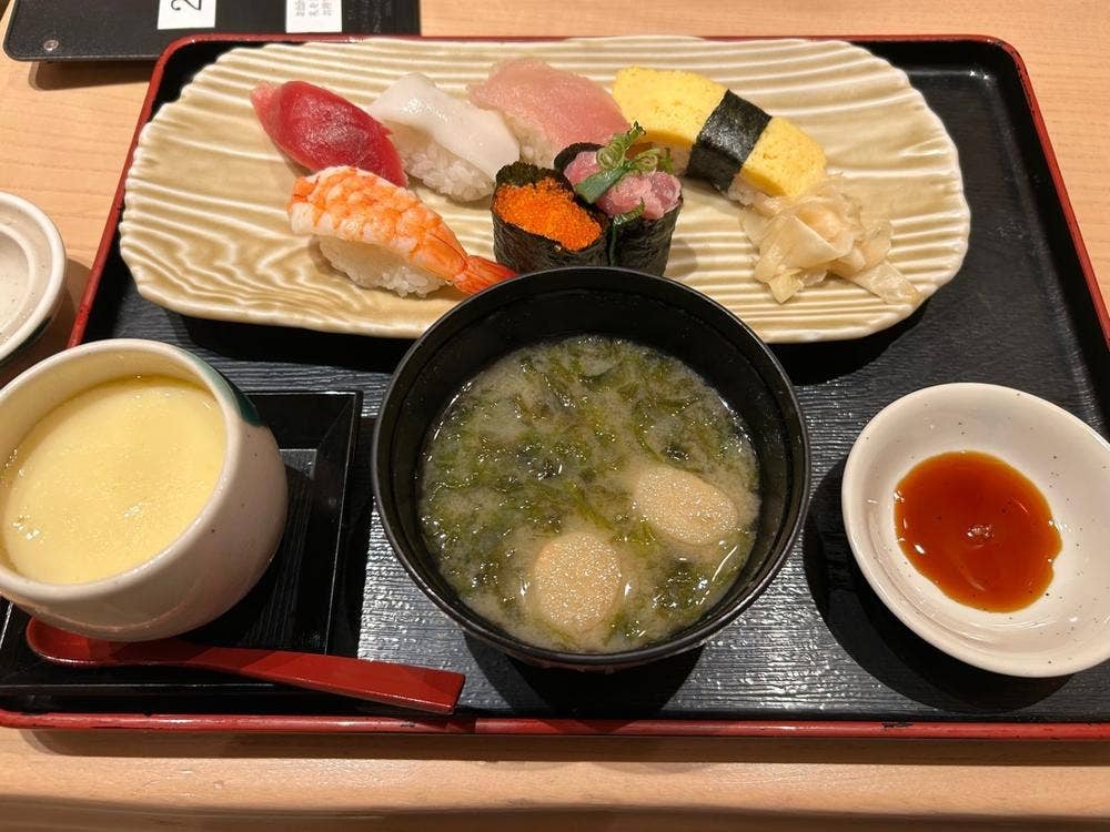 すし屋 銀蔵 霞が関店