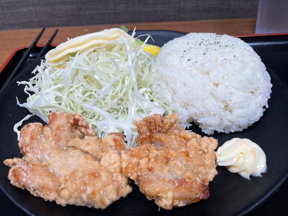 大盛や もり達 イービーンズ店