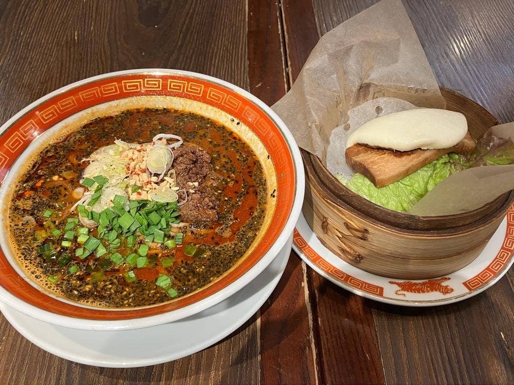 紅虎餃子房 LINKS UMEDA店