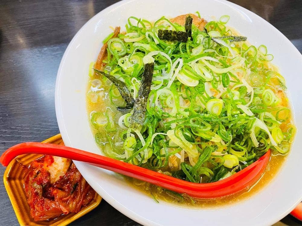 気合と情熱のラーメン つぼ