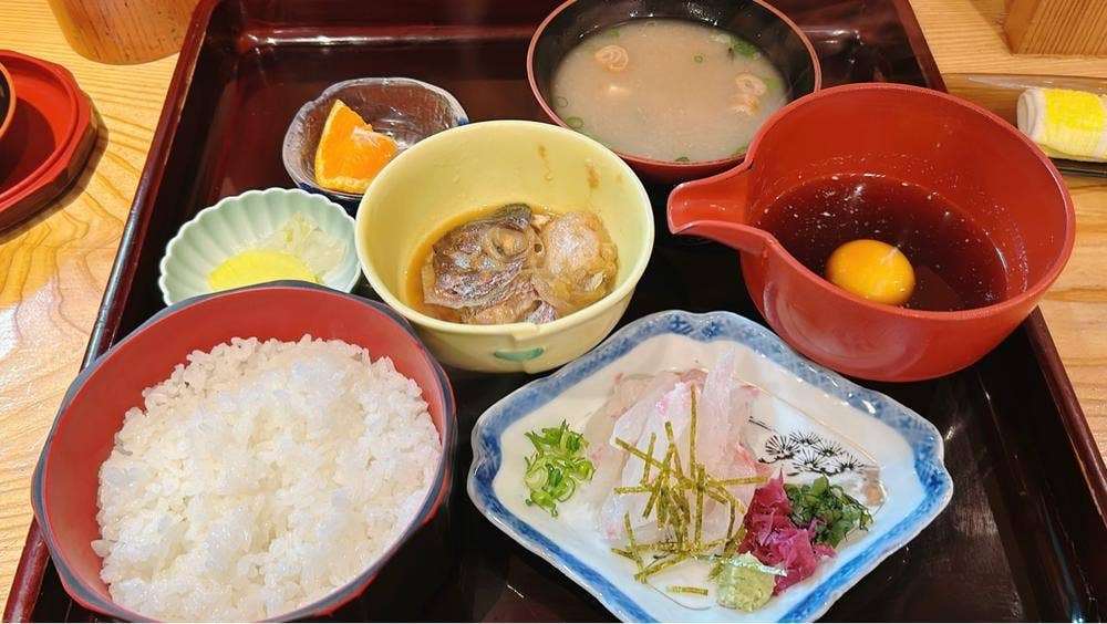 食事処 富屋