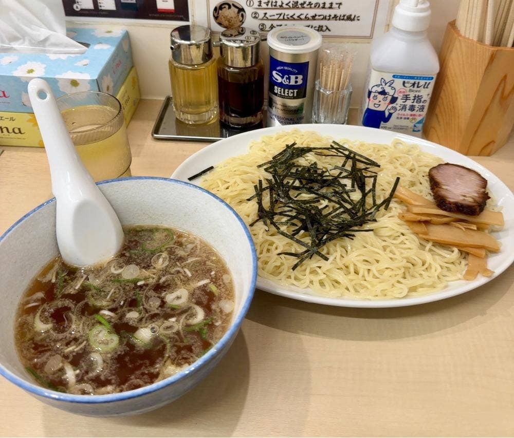 煮干し醤油ラーメン 大勝 松戸店