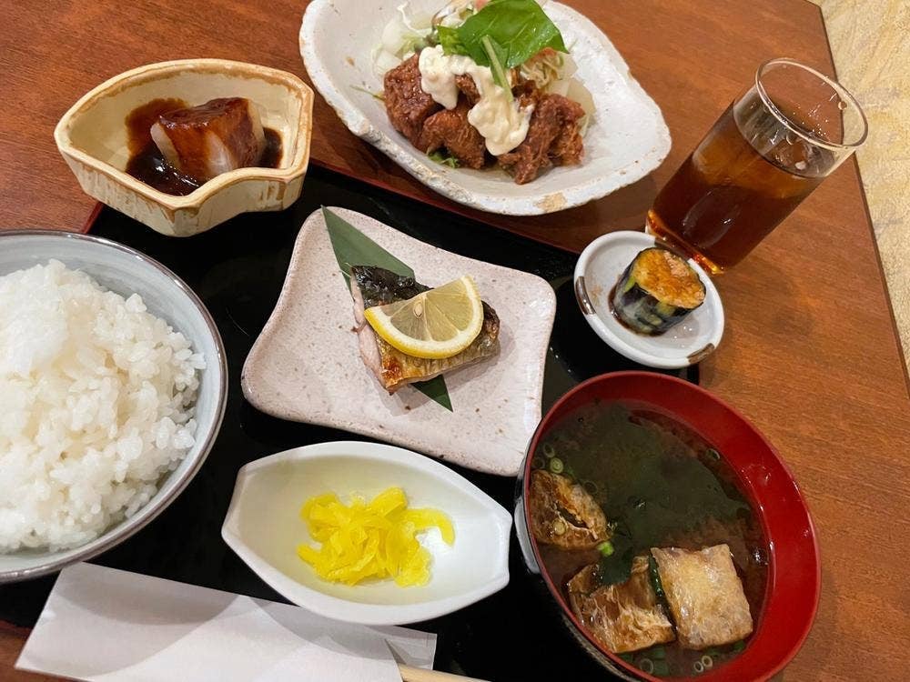 おばんざい食堂 いらっしゃい