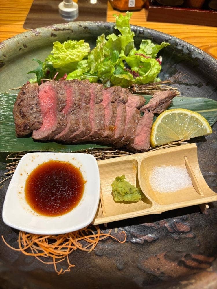 エキマエノ駱駝