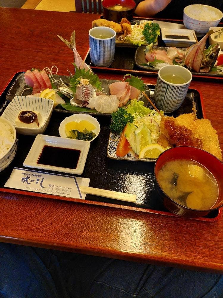 城のこし