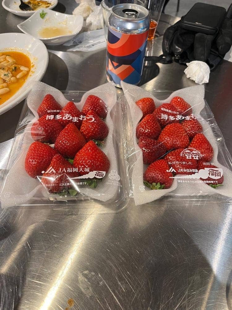 GG deli store by KANBUN青果 SOGAWA BASE