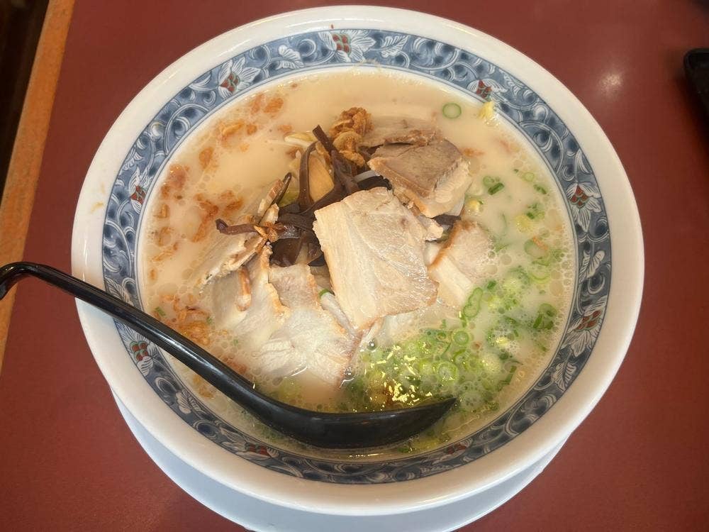 ざぼんラーメン 鹿児島中央駅店