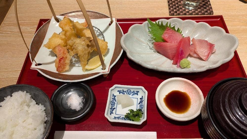 つきひ 生駒店