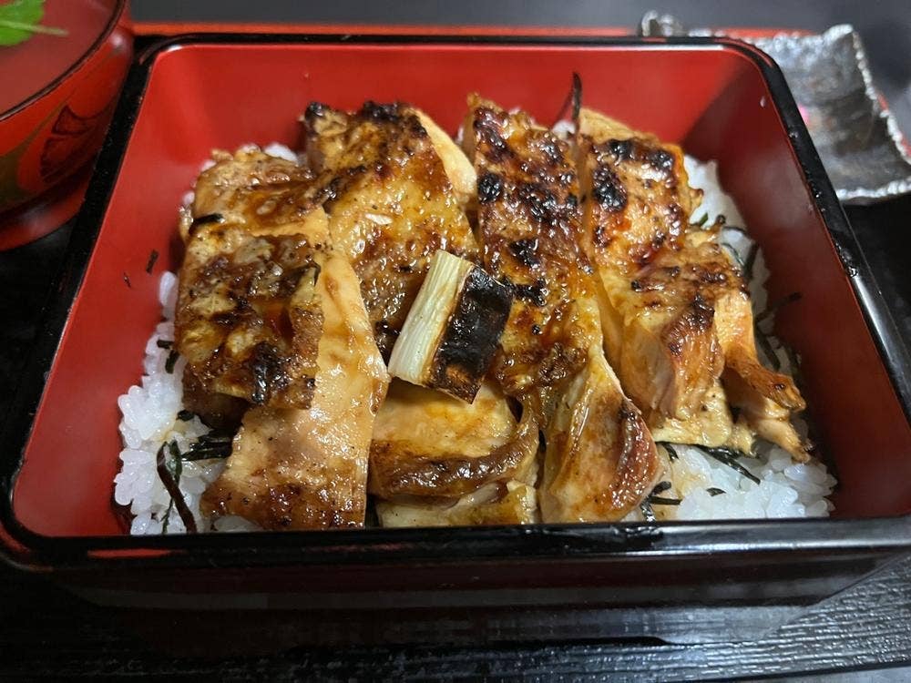 麹町はとり