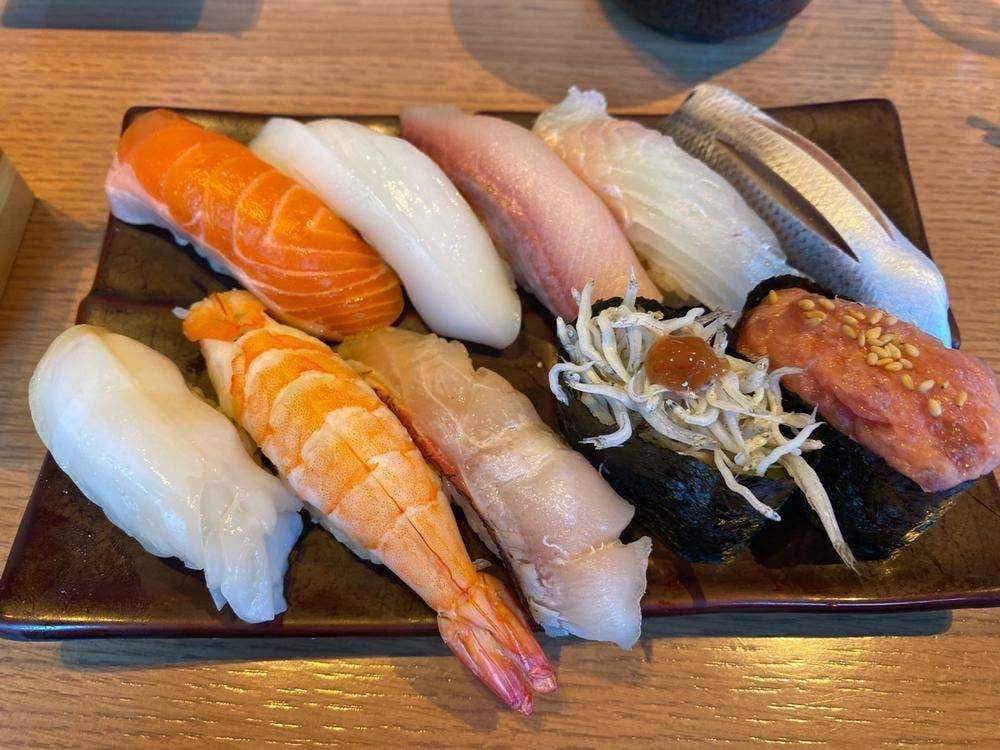立喰鮨 かきだ