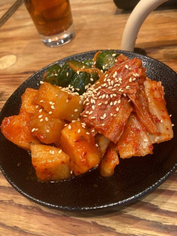 焼肉うまる