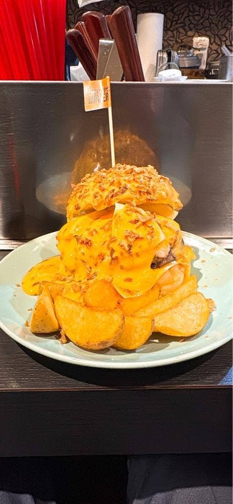 Cheeers BURGER