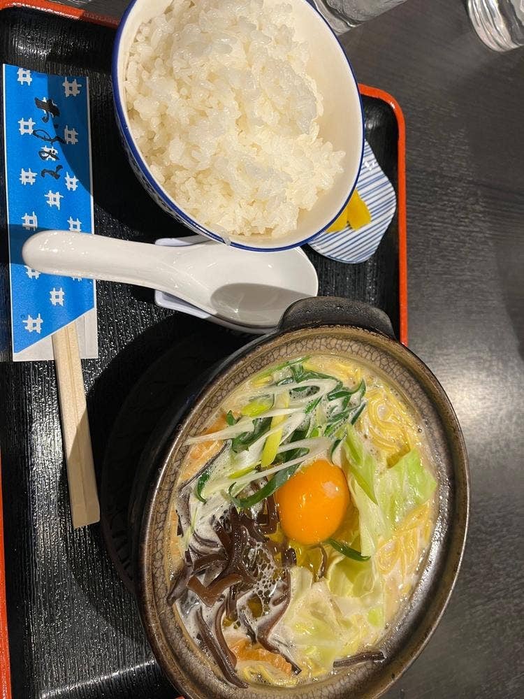 鍋焼きラーメンのがろ～