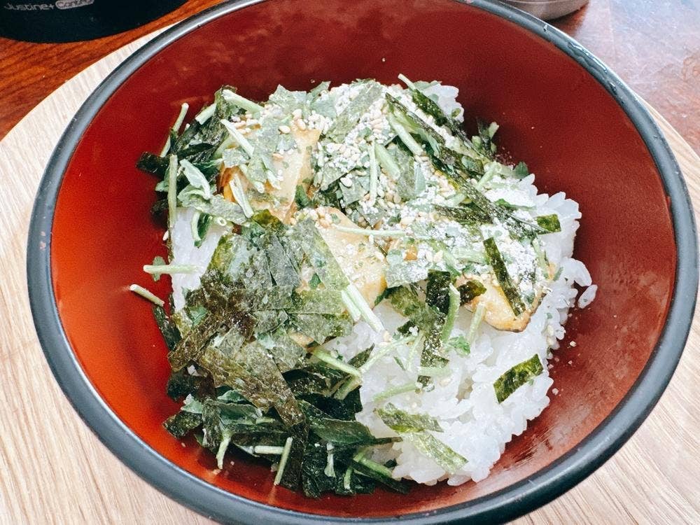 あをきのひもの本店