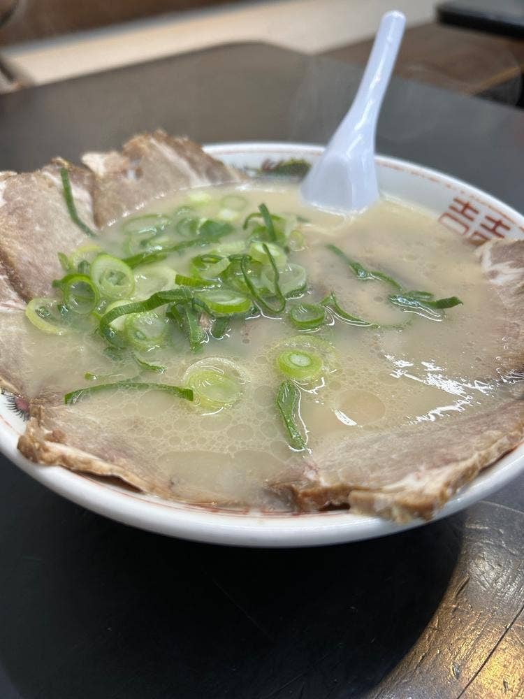 18ラーメン 博多駅南店