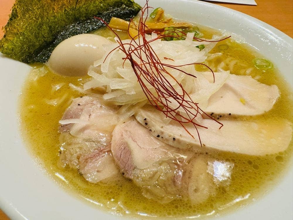 RAMEN 風見鶏 本店