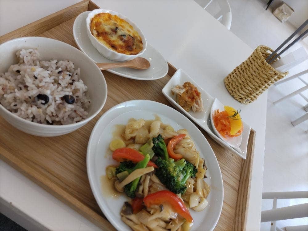 fufu cafe