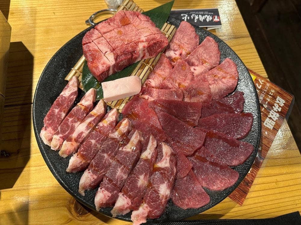 焼肉えいと