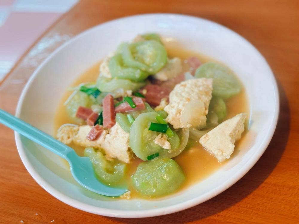 食堂カフェとも