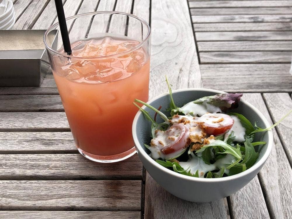 カフェルクス 浜線店