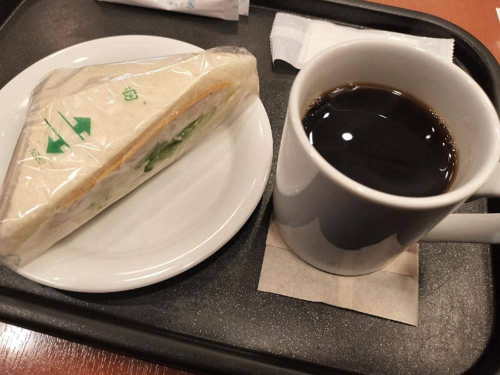 カフェ・ベローチェ 茅場町駅前店