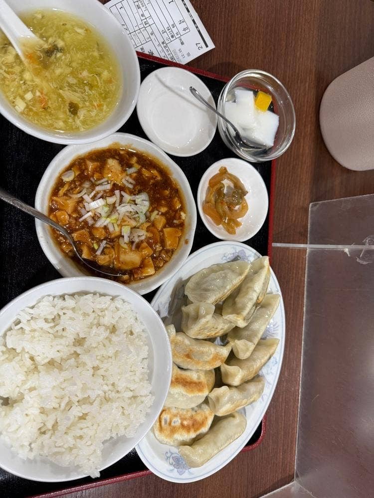 中華料理 華宴