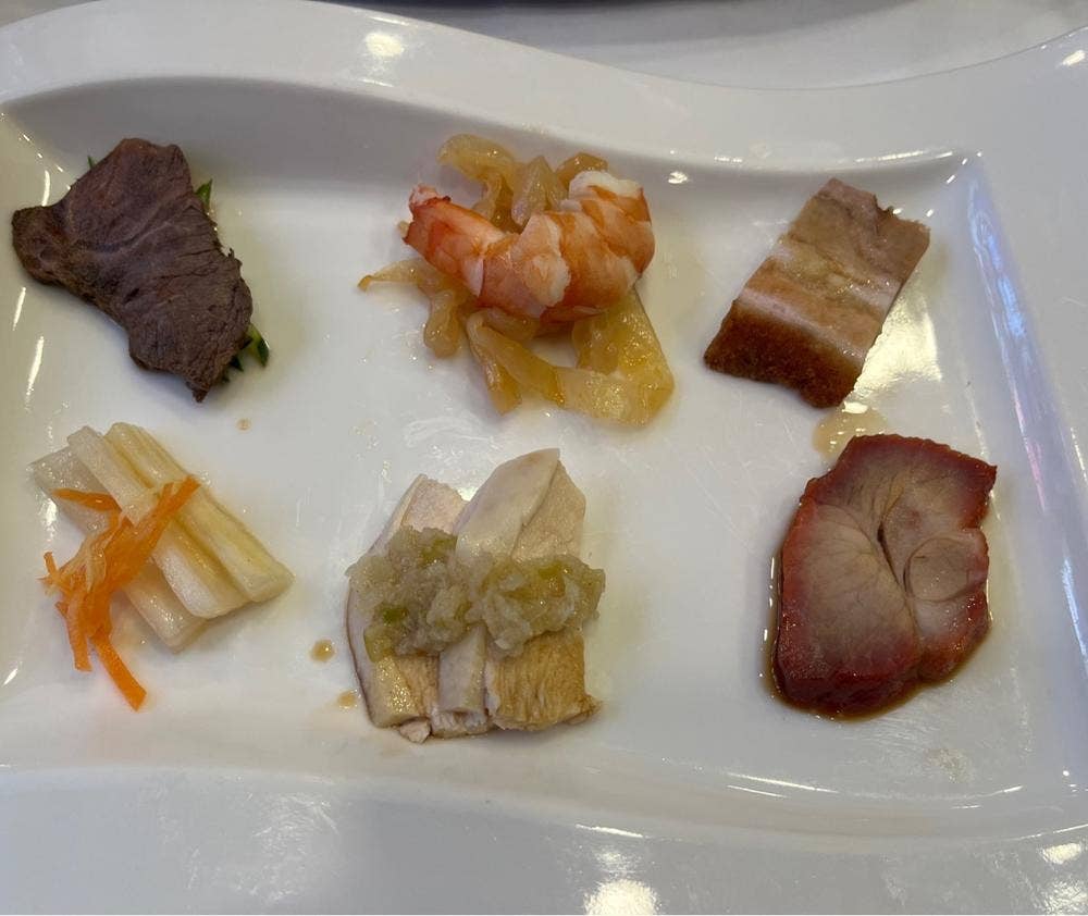 中華菜館 同發 本館