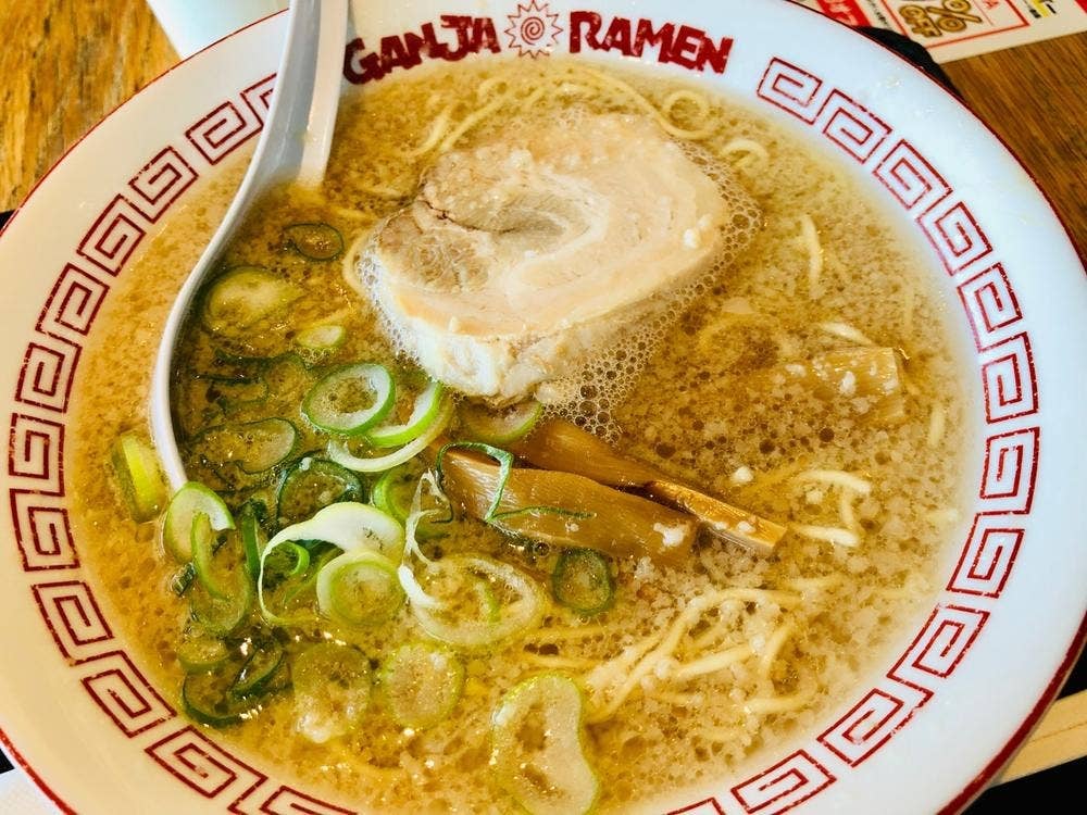 ガンジャラーメン 菖蒲PA店