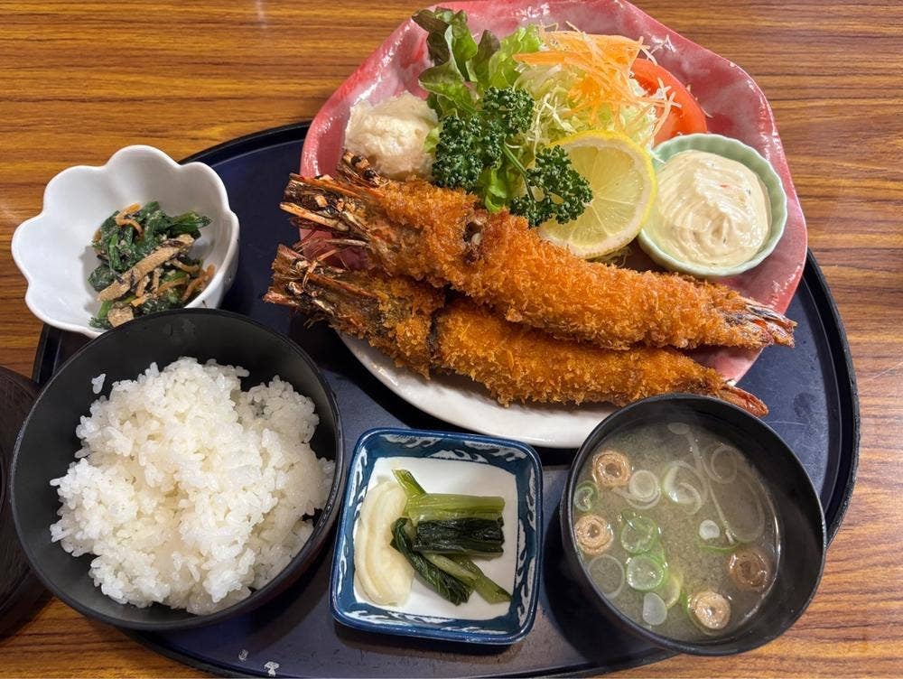 味処えづみや