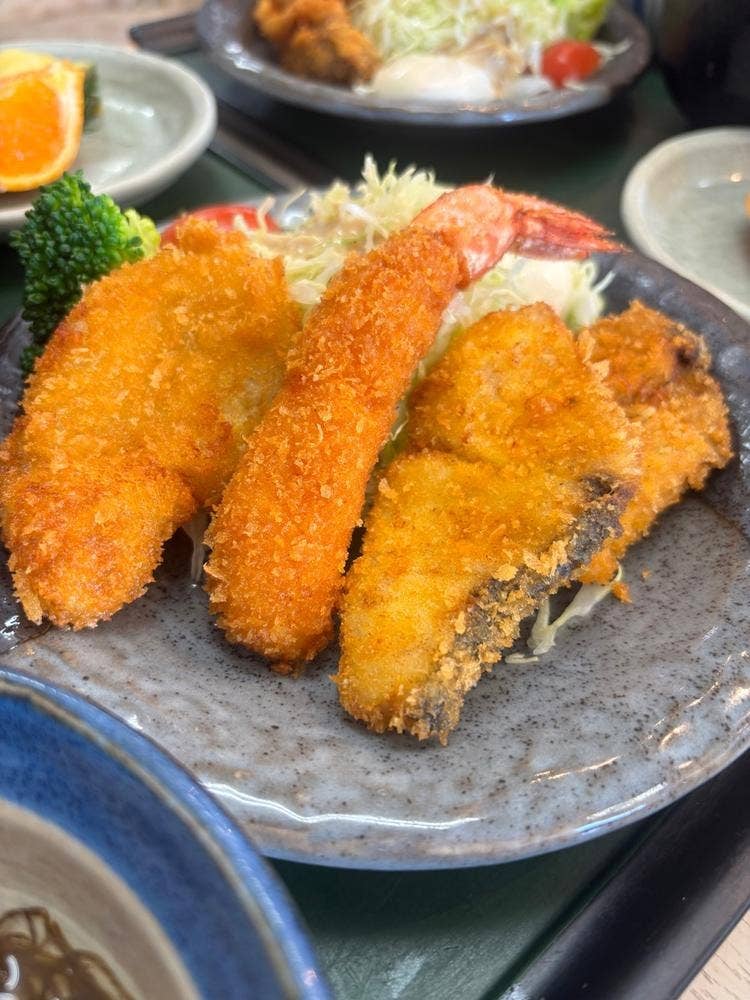 灯台茶屋